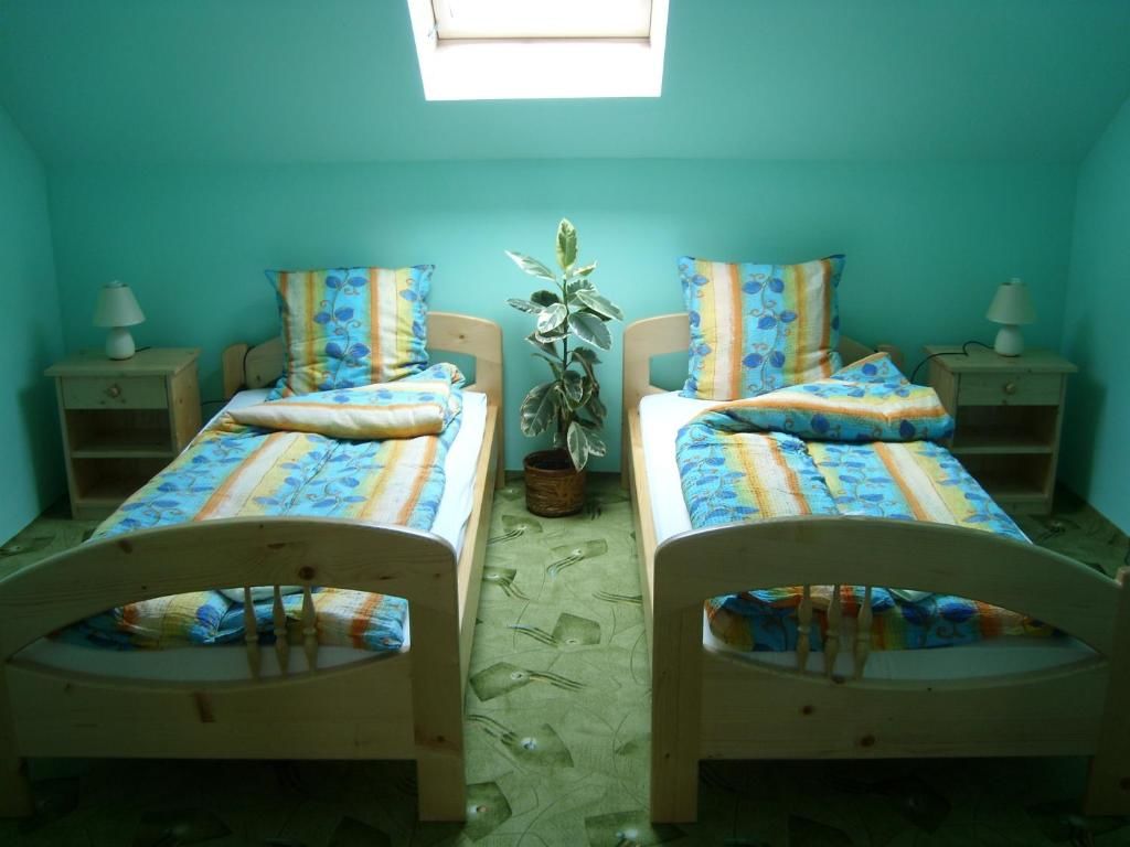 Отели типа «постель и завтрак» Nárcisz B&B Корунд-43